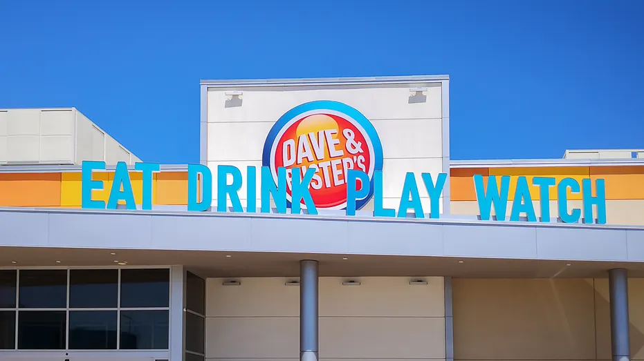 Dave & Buster’s is launching a new nationwide rave series tour with events company Brownies & Lemonade, expanding the restaurant and entertainment business further into nightlife.
