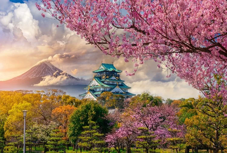 10 Significant Historic Sites in Japan | Historical Landmarks