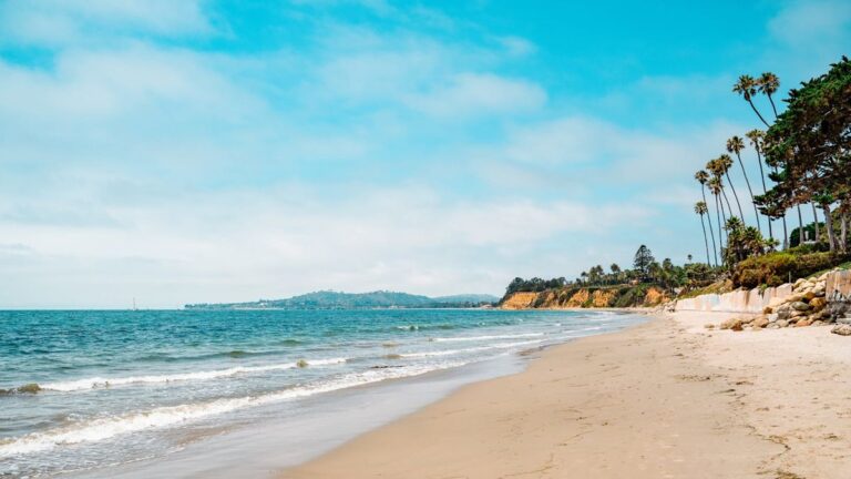 This Charming Seaside Town Is a Shopping and Dining Mecca—Here’s Where the Design Experts Go